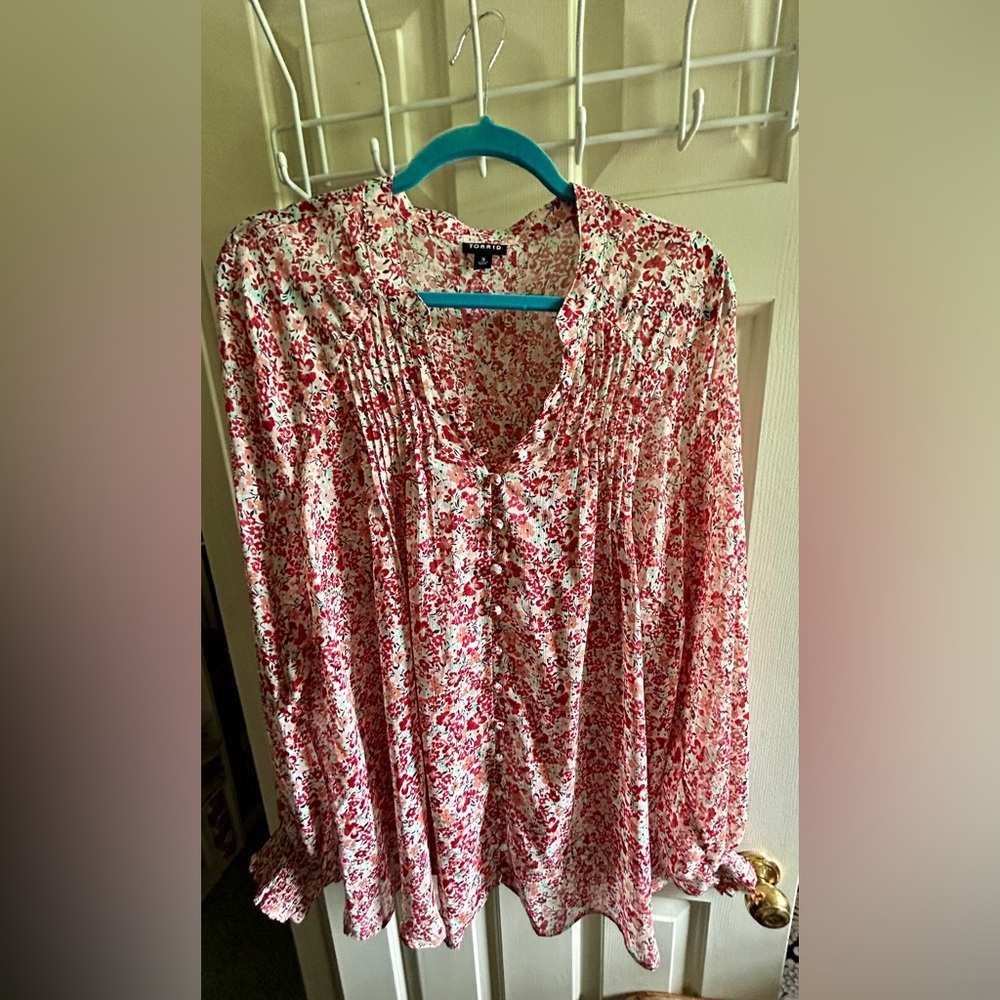 Torrid Crinkle Chiffon Smocked Blouson Sleeve Blouse 3X